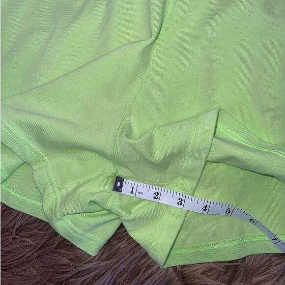 New Nike Women's Plus Wash HR Shorts Ghost Green/Black size 1X - Picture 5 of 8